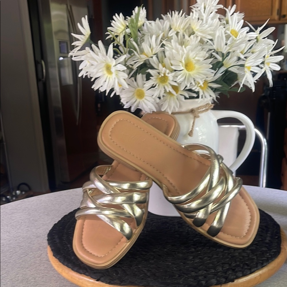 Gold Flat Sandals with Braided Design